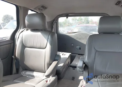 2004 Toyota Sienna Xle Limited z USA, uszkodzony, nr VIN 5TDZA22CX4S194045